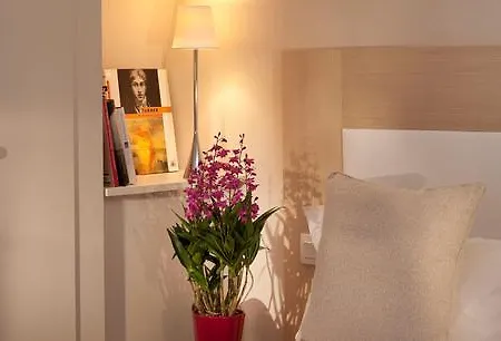 Du Savoir Hotel 3*