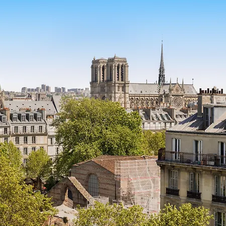 Du Savoir Hotel 3*